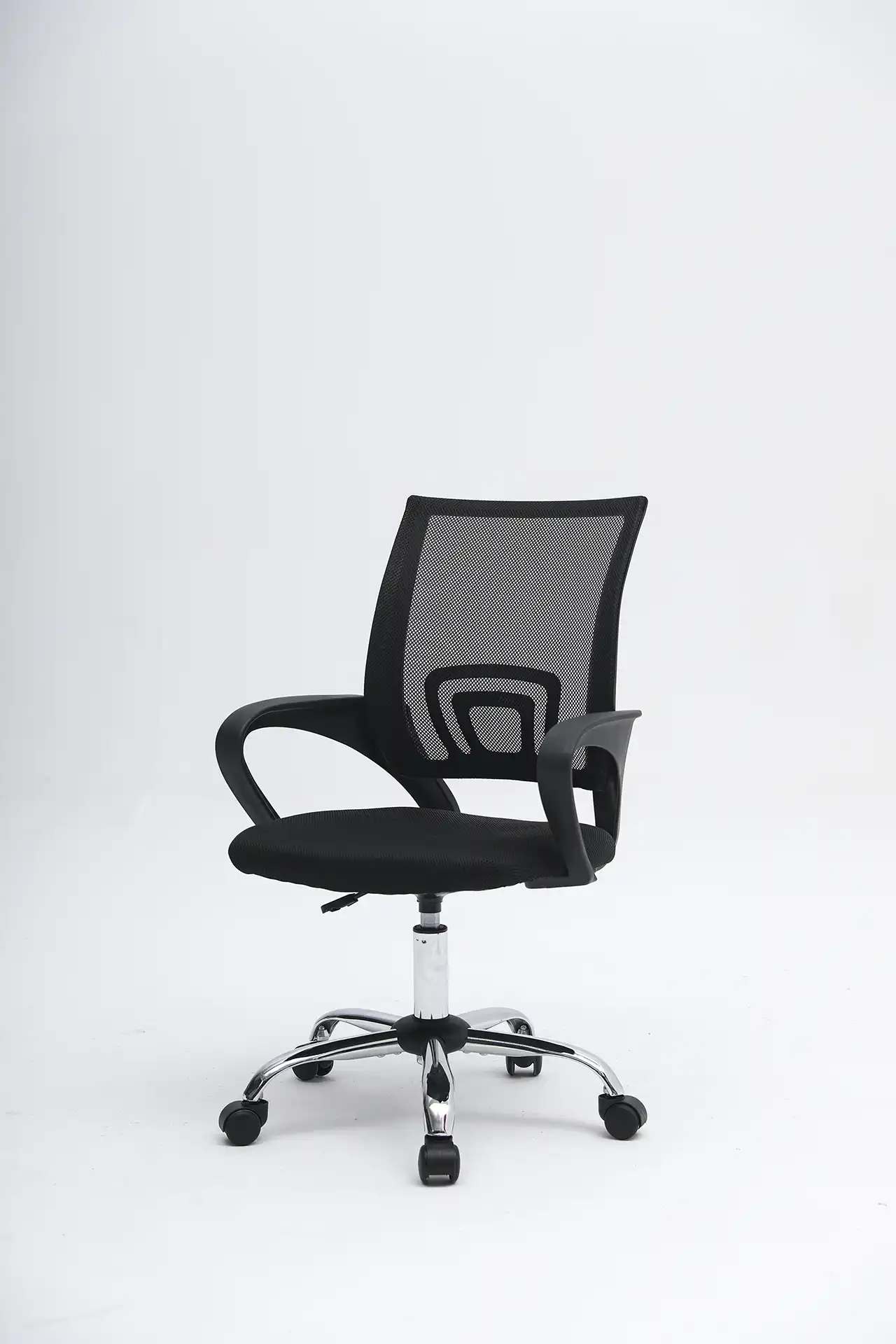 Photo du produit FAUTEUIL AMY TISSU POLYURETHANE ET MAILLE NOIR